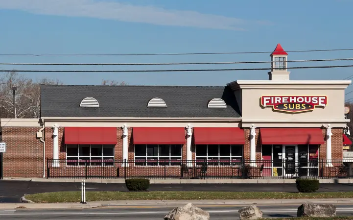 Exterior side view of a Firehouse Subs restaurant.