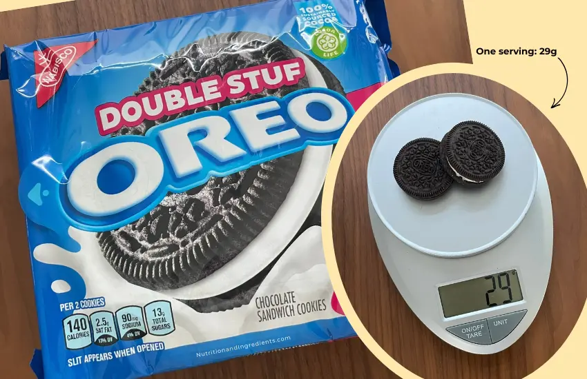 2 Double Stuf OREOs on scale showing 29g